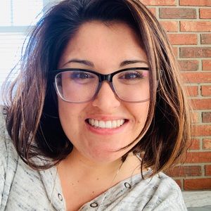 Meet your Posher, Melissa